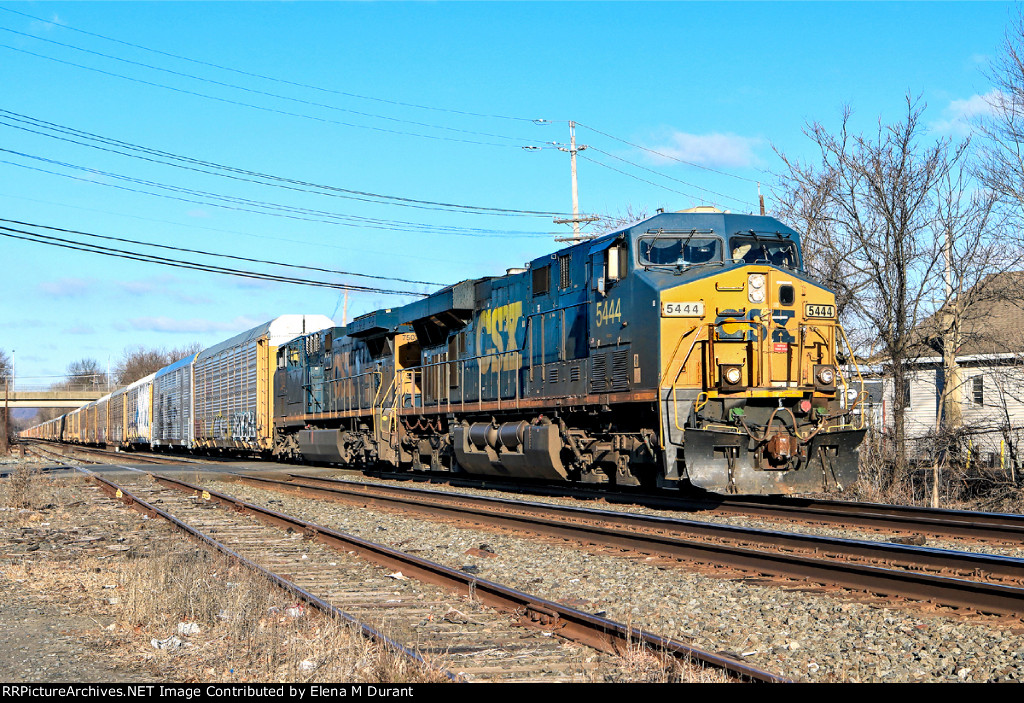 CSX 5444 on M-217